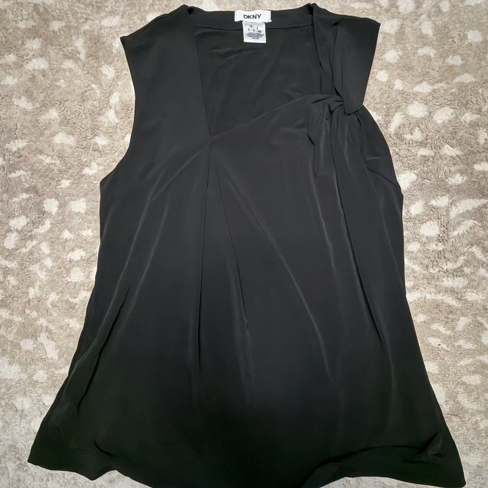DKNY Black Sleeveless Twist-Neck Camisole
